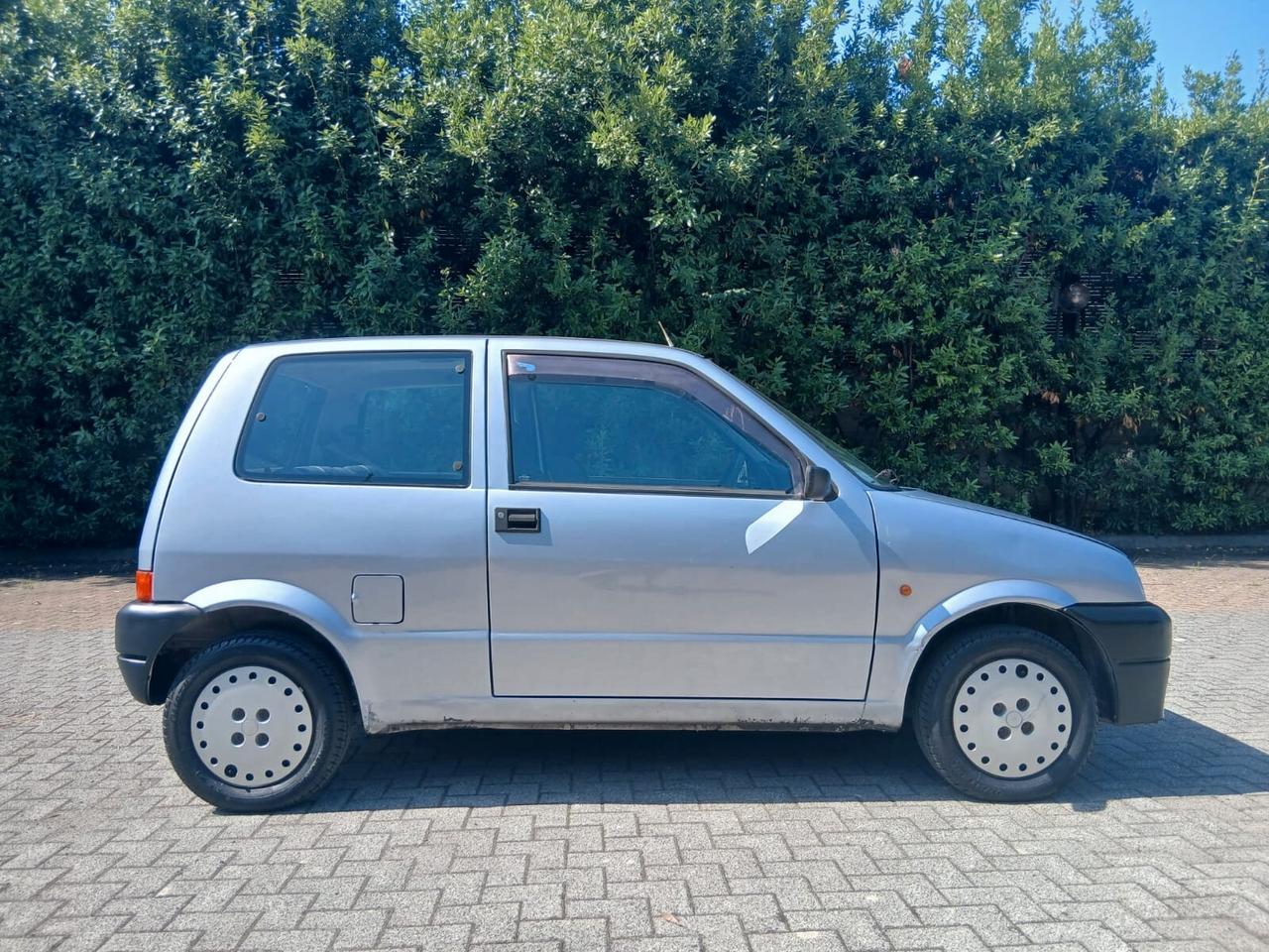 Fiat Cinquecento 900i cat