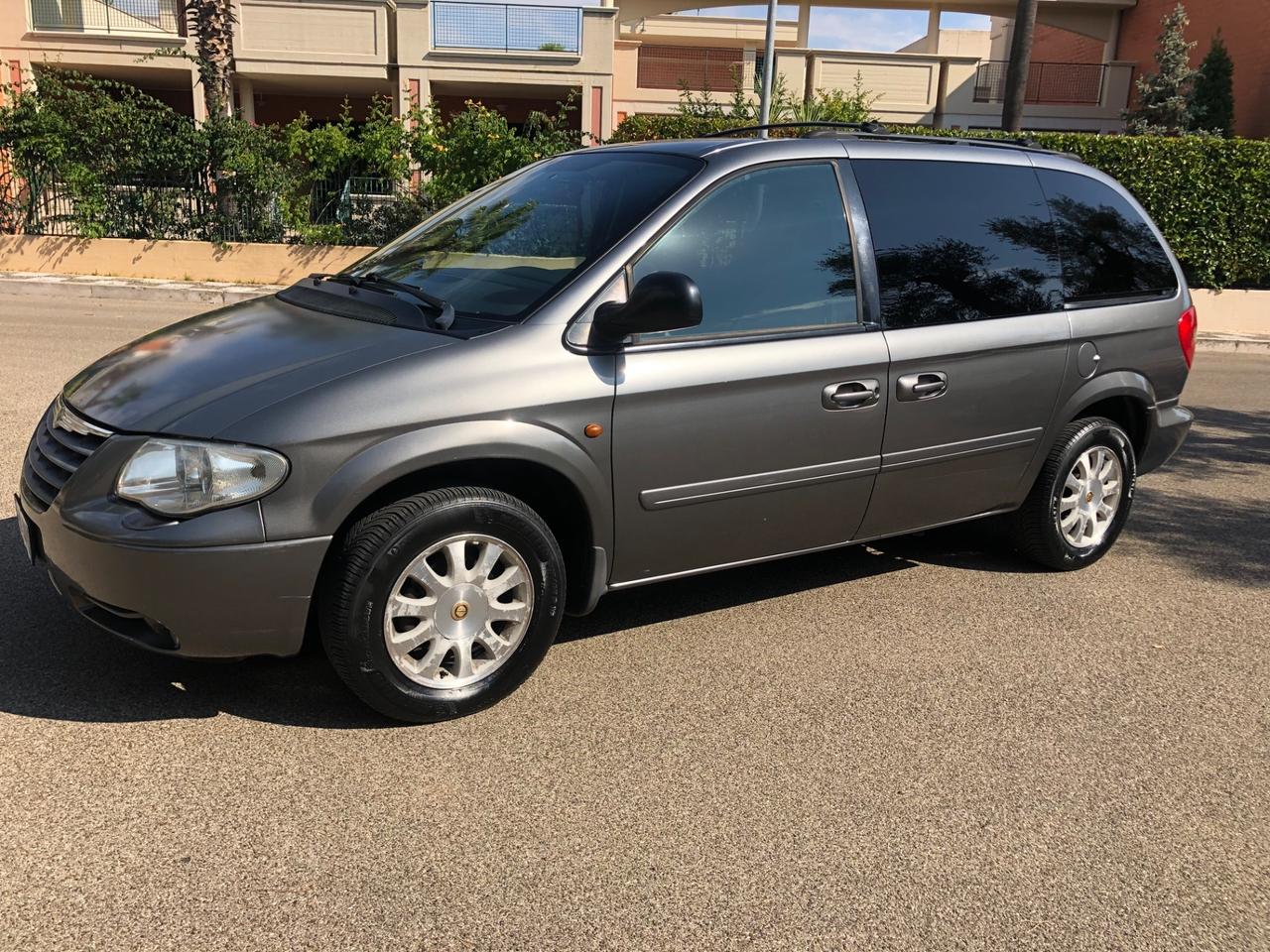 Chrysler Voyager 2.8 CRD cat LX Leather Auto
