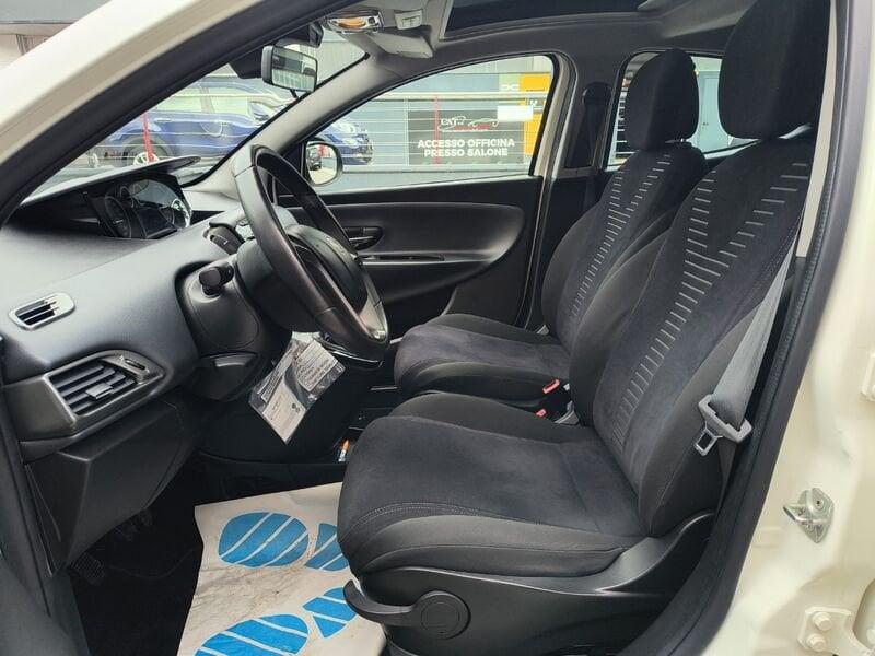 Lancia Ypsilon Ypsilon 1.2 gold