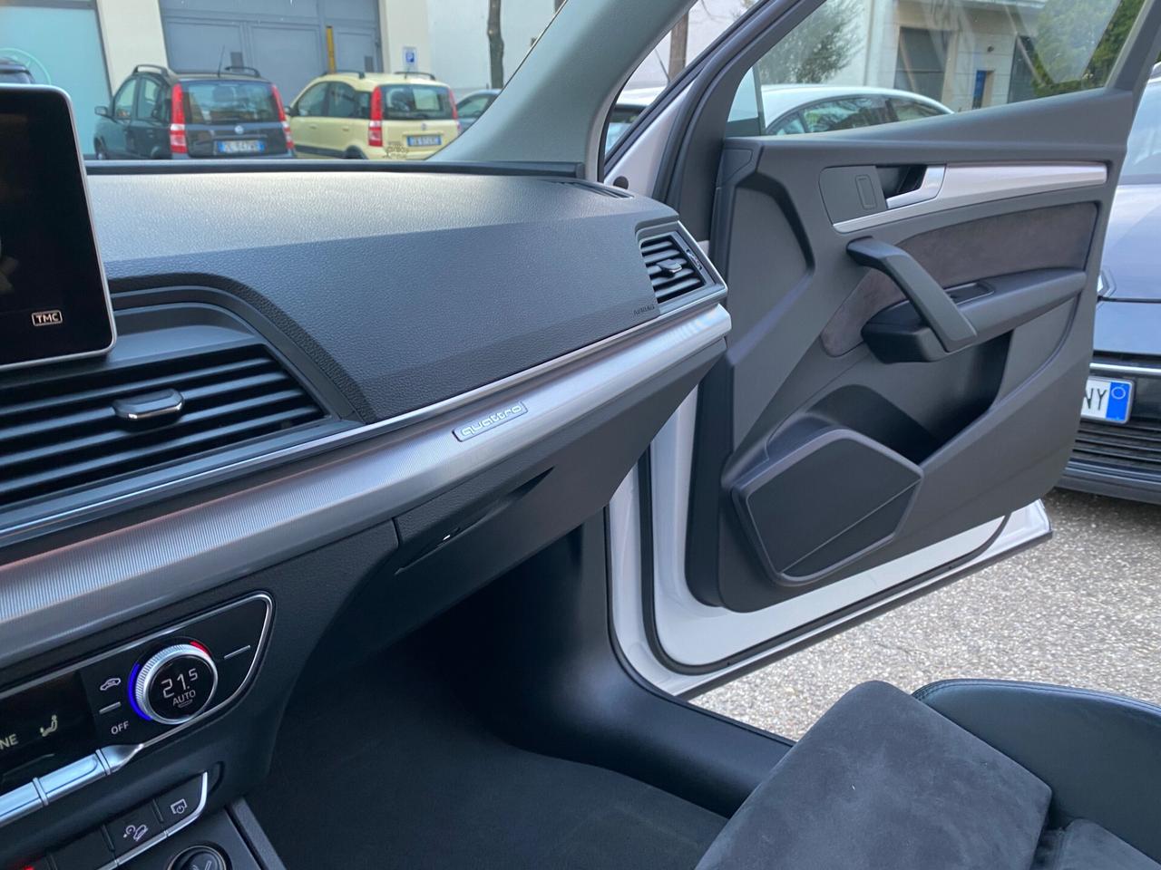 Audi Q5 2.0 TDI quattro S tronic Design Sport