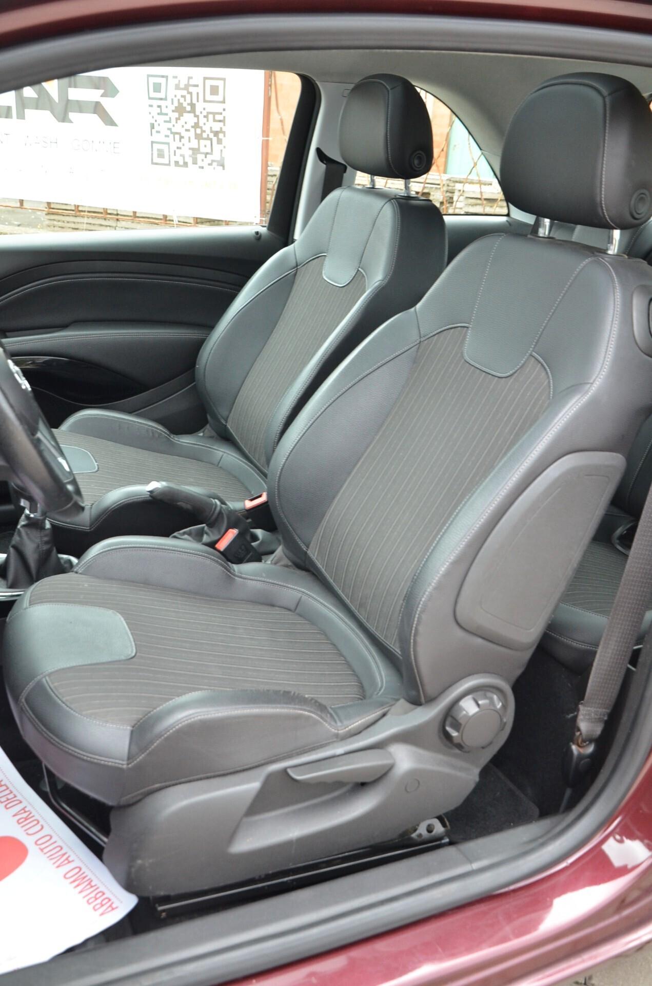 Opel Adam 1.2 70 CV Jam