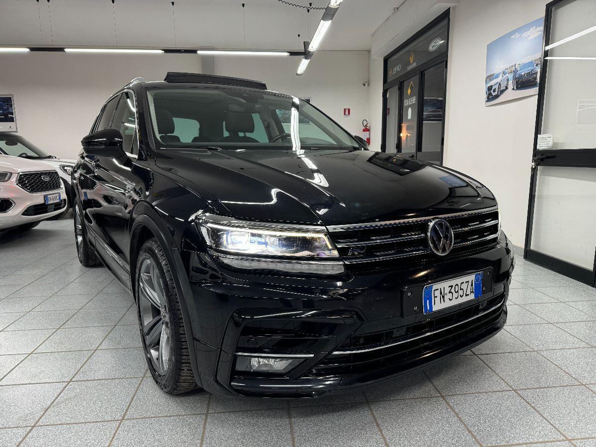 VOLKSWAGEN TIGUAN 2.0 TDI 150CV DSG R-LINE UNICO PROP/ IVA DEDUCIBILE/ TETTO/ RADAR/ VIRTUAL