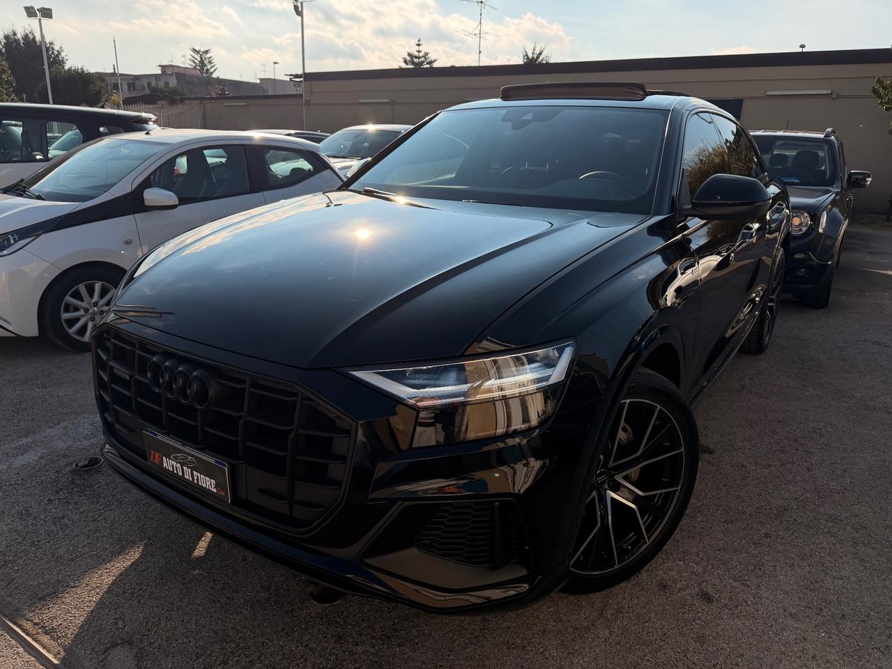 Audi Q8 50 TDI 3.0 286CV quattro S-Line Tetto Bang olufsen