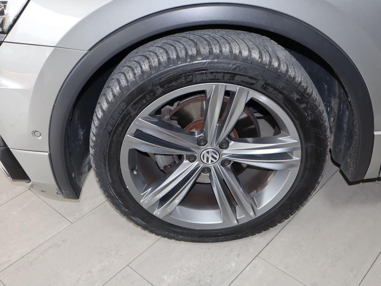 Volkswagen Tiguan R Line 2.0 TDI 4 Motion #50287