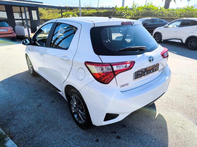 TOYOTA Yaris 1.3 5 porte Active Multidrive S Automatica