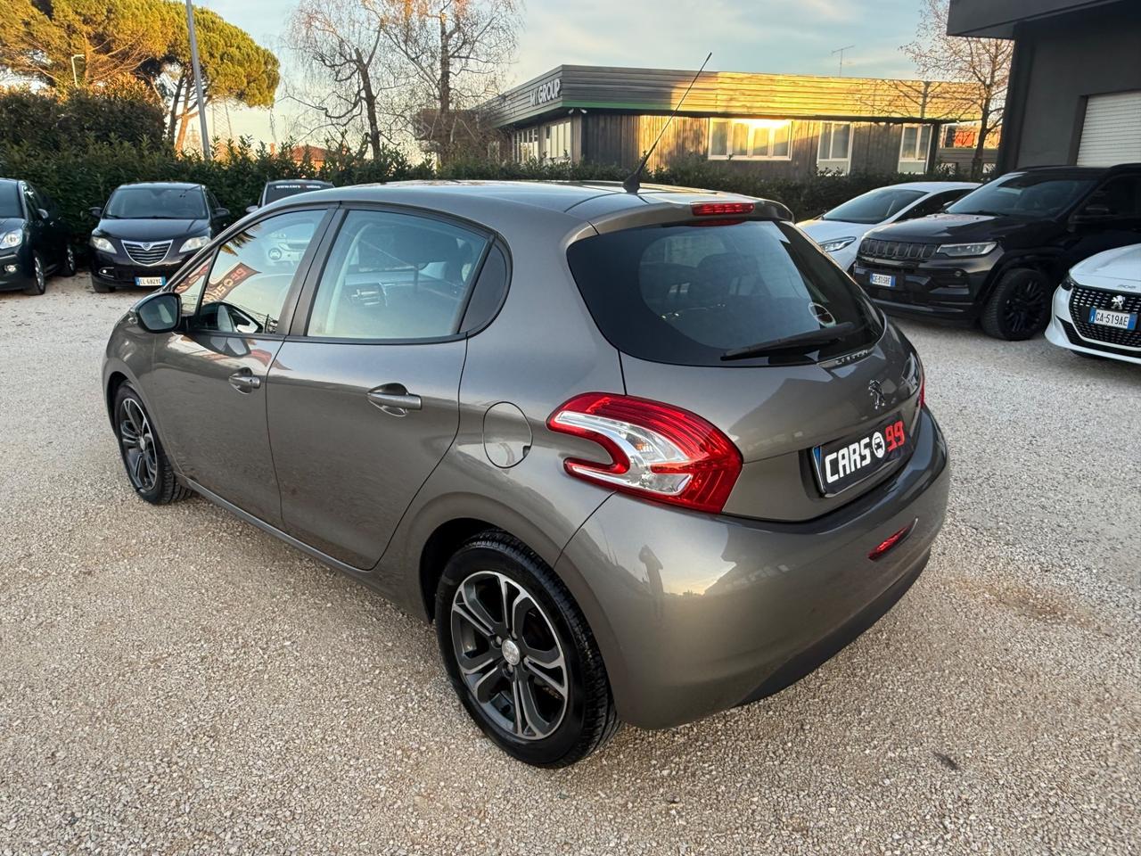Peugeot 208 1.6 e-HDi 92 CV Stop&Start 5 porte Allure