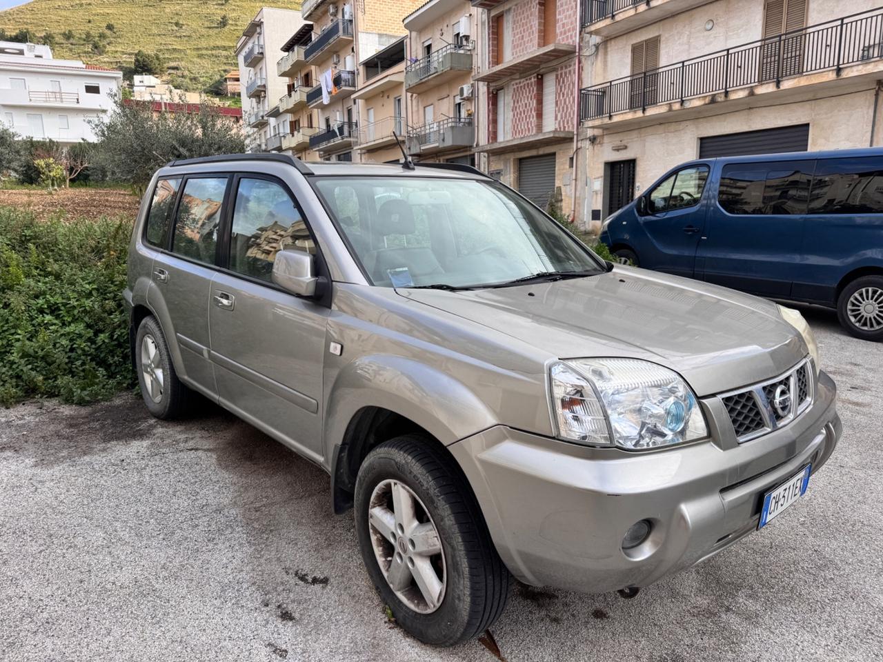 Nissan X-Trail 2.2 dCi Sport