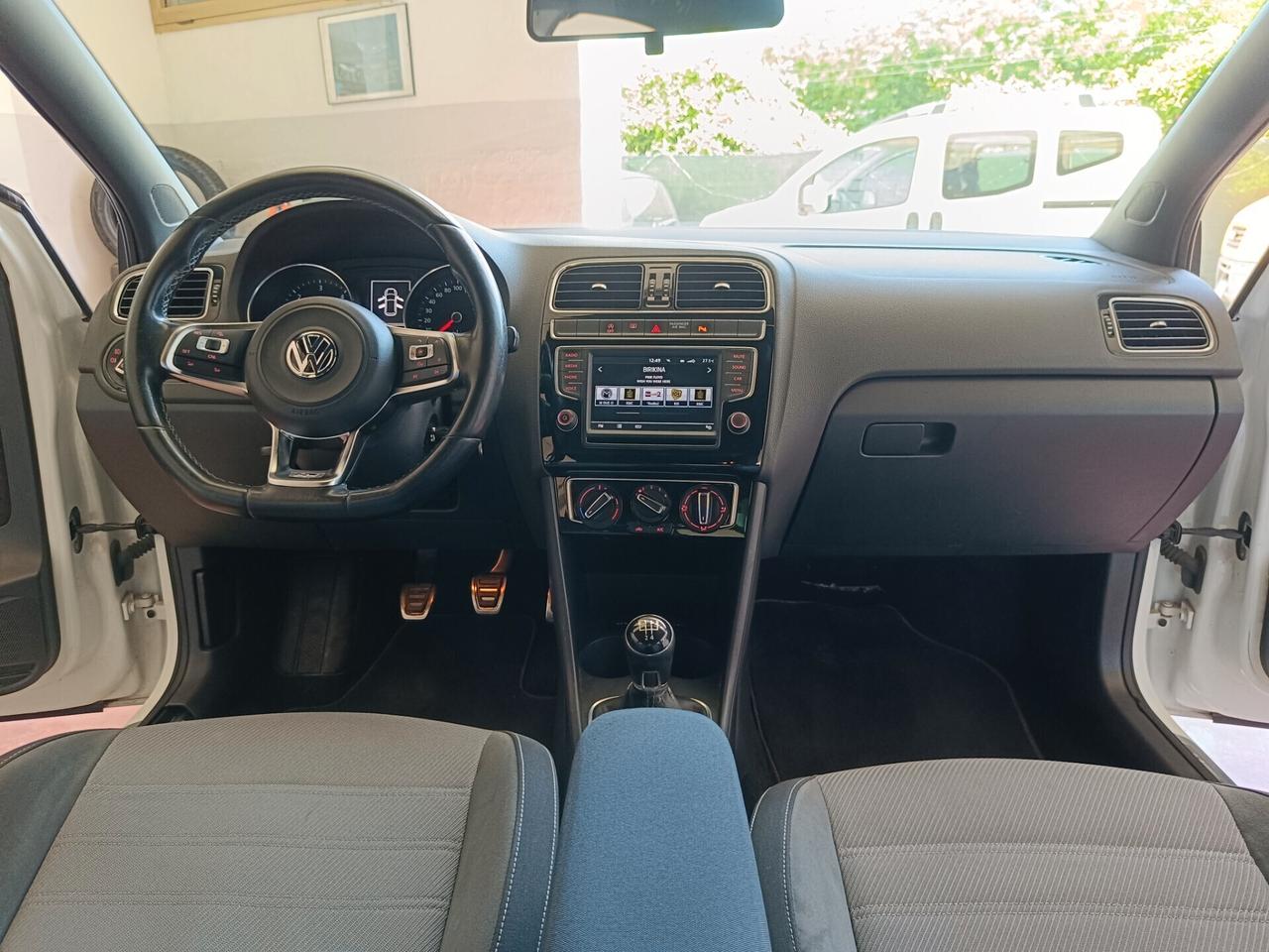 Volkswagen Polo 1.4 TDI 90 CV 5p. Highline R-Line