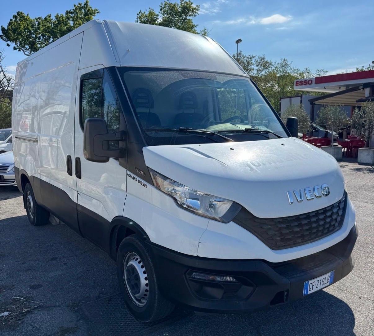 Iveco Daily 33S12V 2.3 HPT PC-TN Furgone