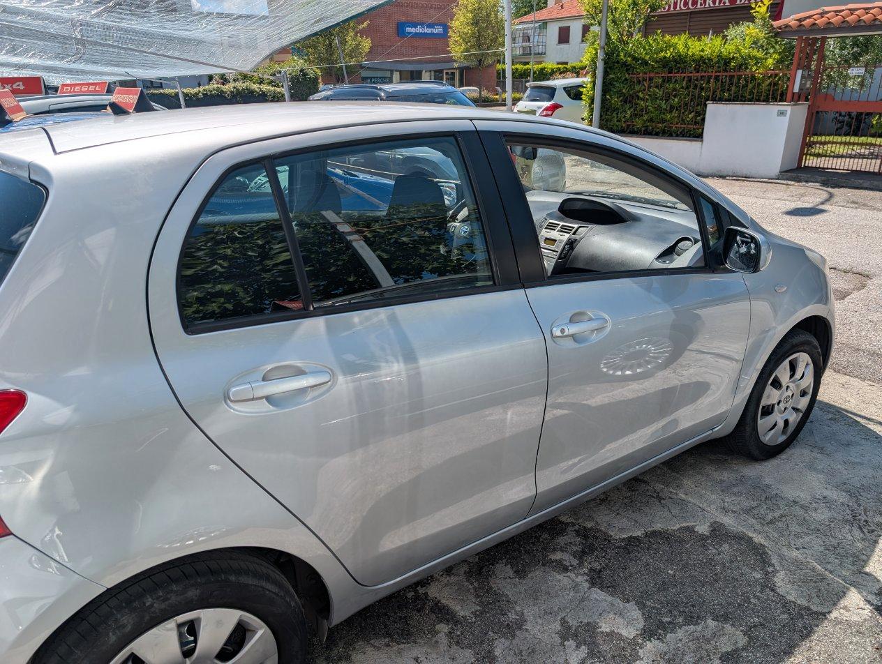 Toyota Yaris 5 Porte Yaris 5p 1.0 Sol