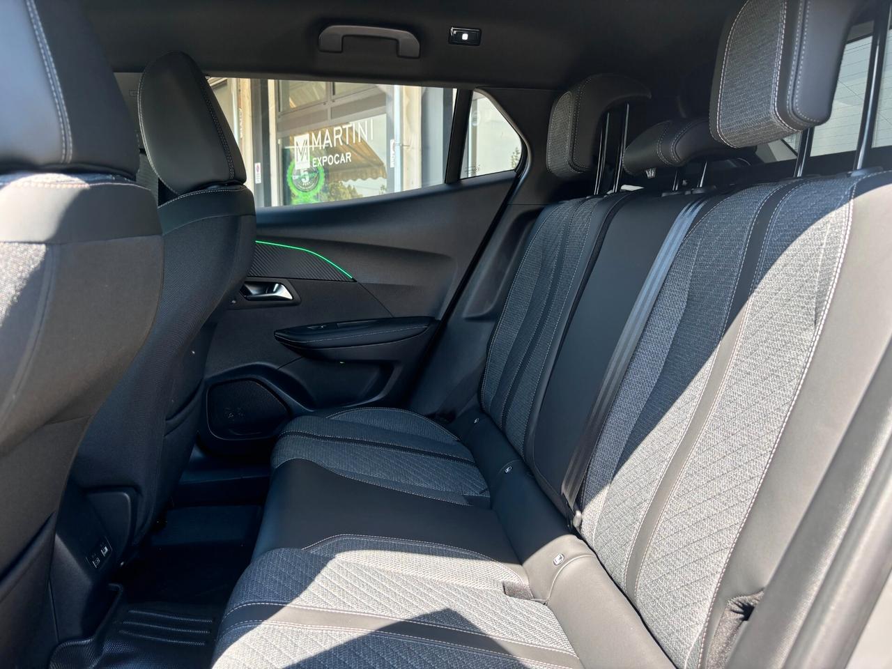 Peugeot 2008 PureTech 100 S&S Allure