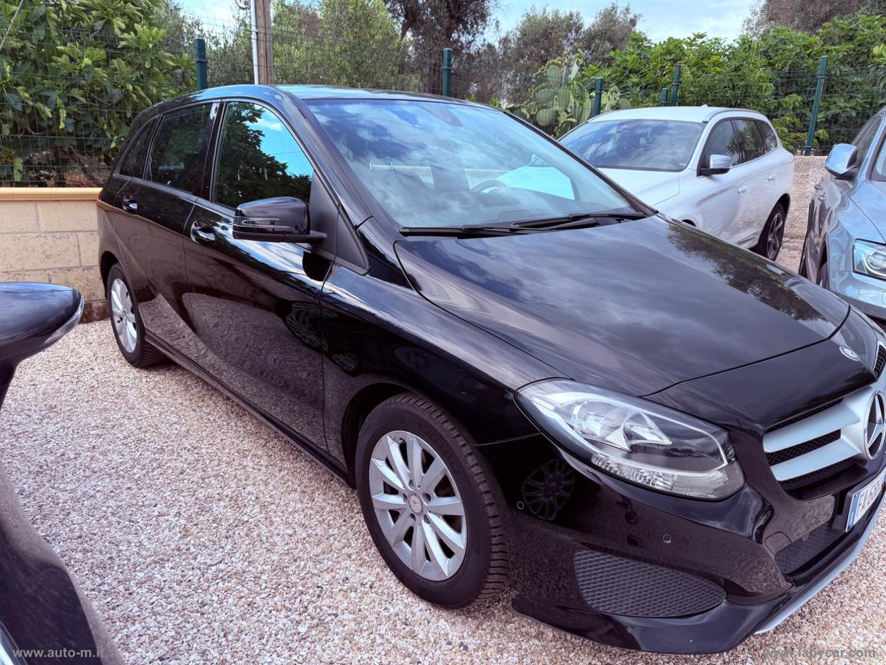 MERCEDES-BENZ B 180 CDI Executive