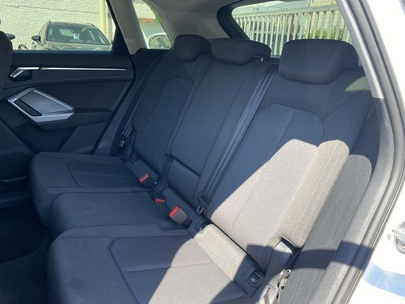 Audi Q3 Business 2.0 TDI 150CV 35