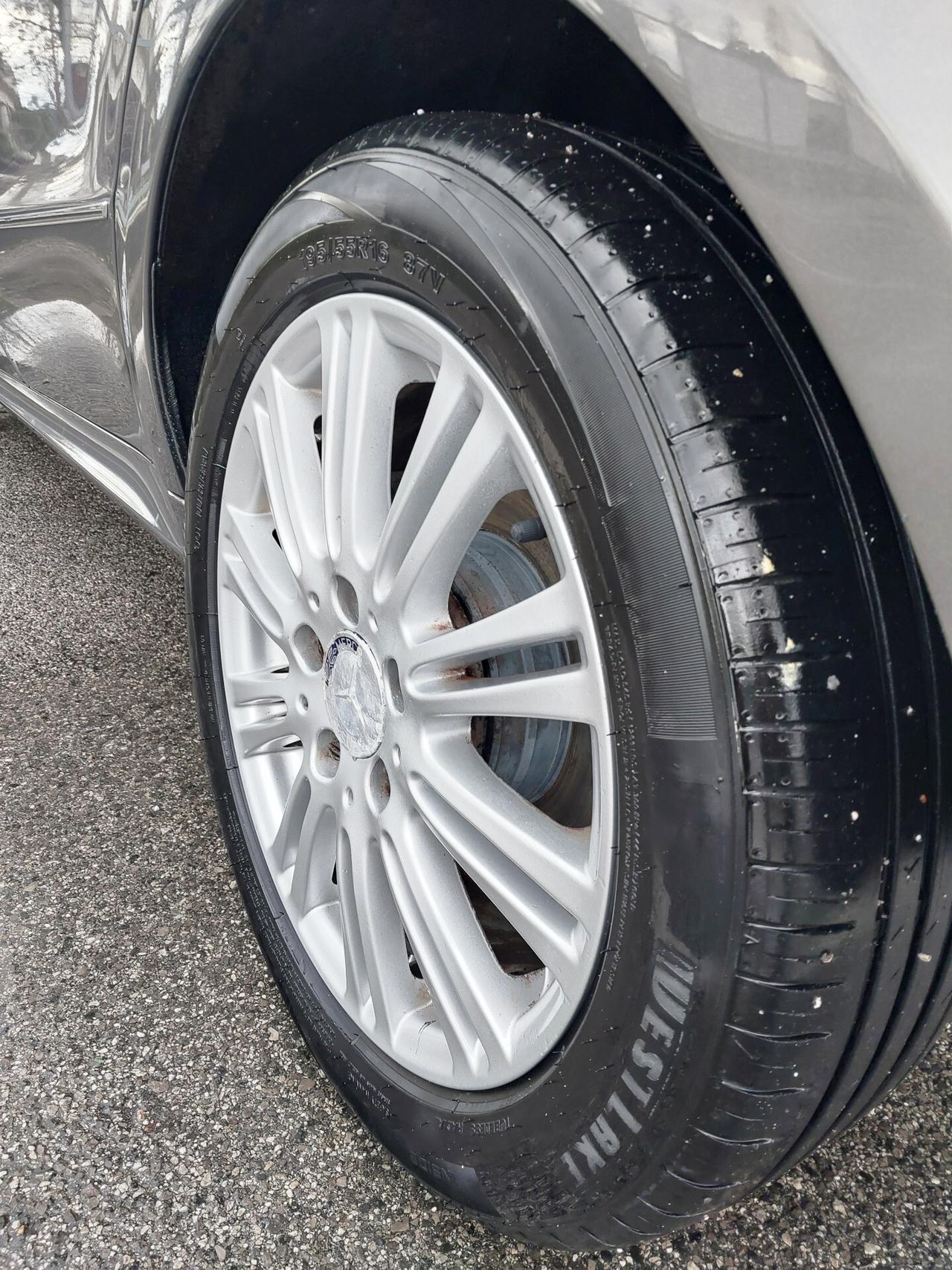 MERCEDES A 180 CDI ELEGANCE 10/2011