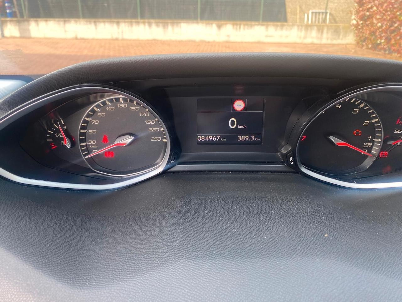 Peugeot 308 PureTech Turbo 130 S&S Allure