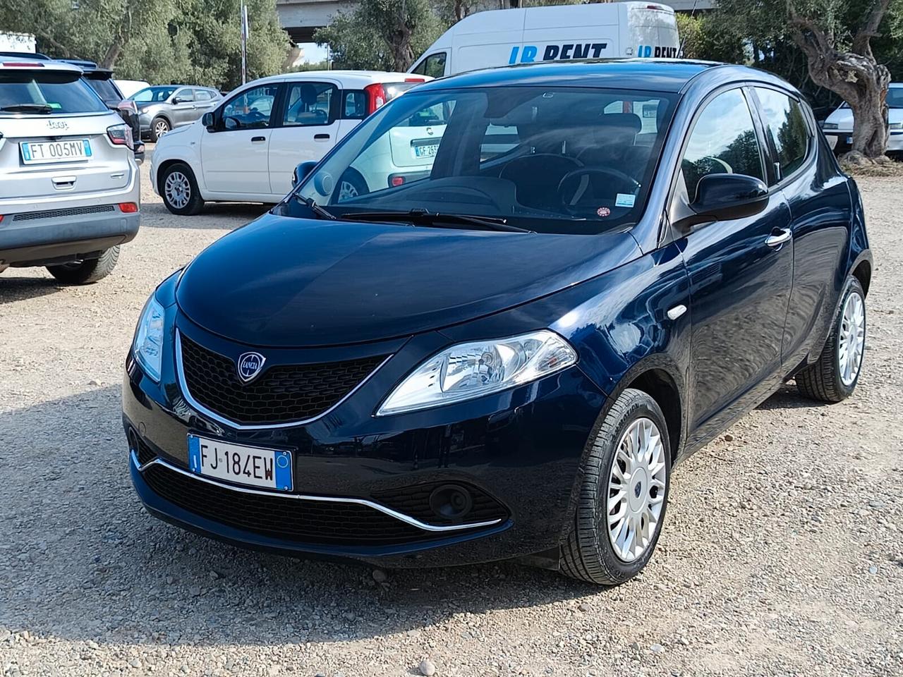 Lancia Ypsilon 2017 - 1.2 benzina Lb automobili