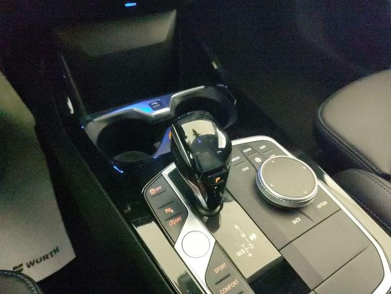 BMW Serie 1 F40 Benzina 118i Msport 140cv auto