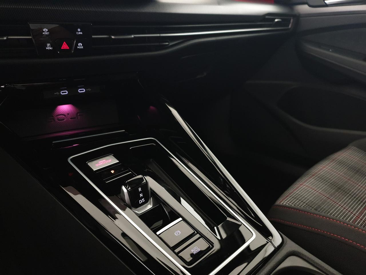 Volkswagen Golf 2.0 tsi gti 265cv dsg