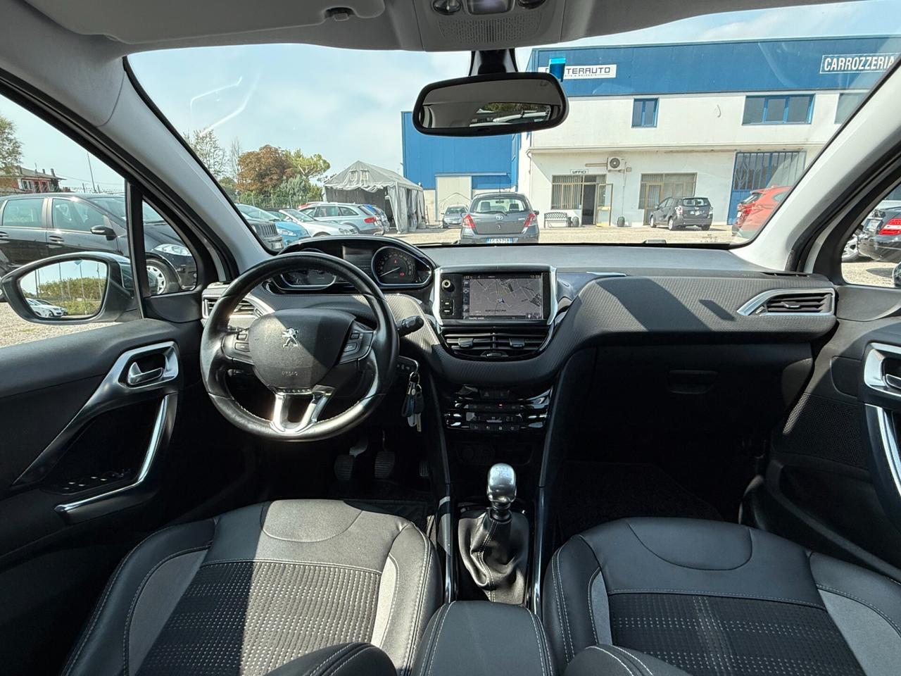 Peugeot 2008 1.6 e-HDi 115 CV Stop&Start Allure