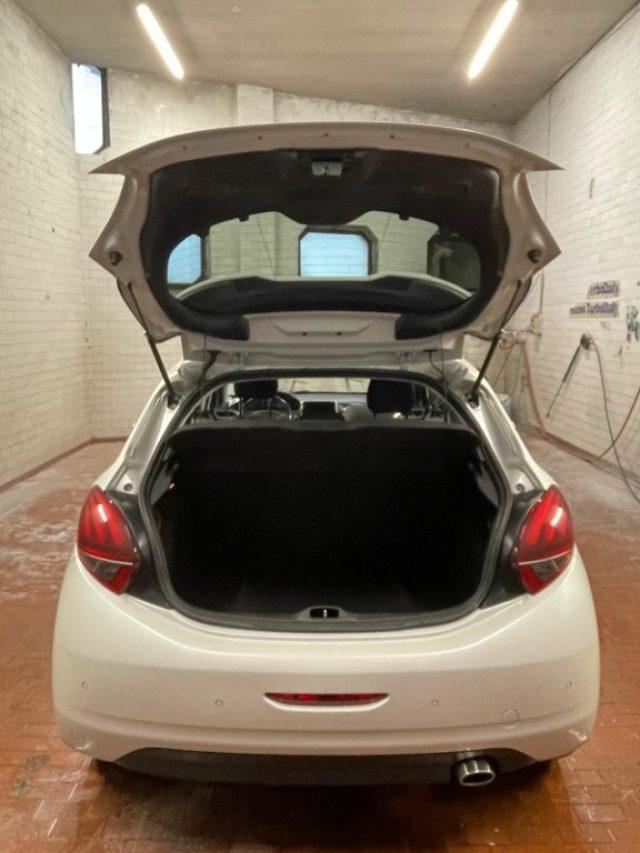 PEUGEOT 208 1° serie BlueHDi 120 S&S 3 porte GT Line