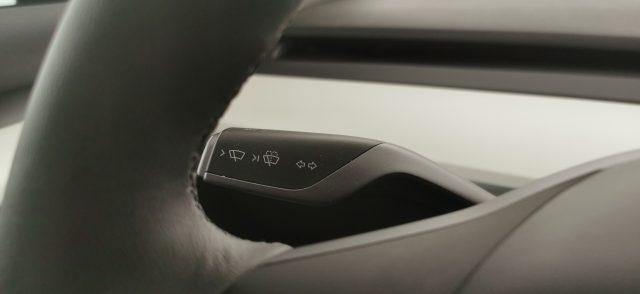 TESLA Model 3 RWD