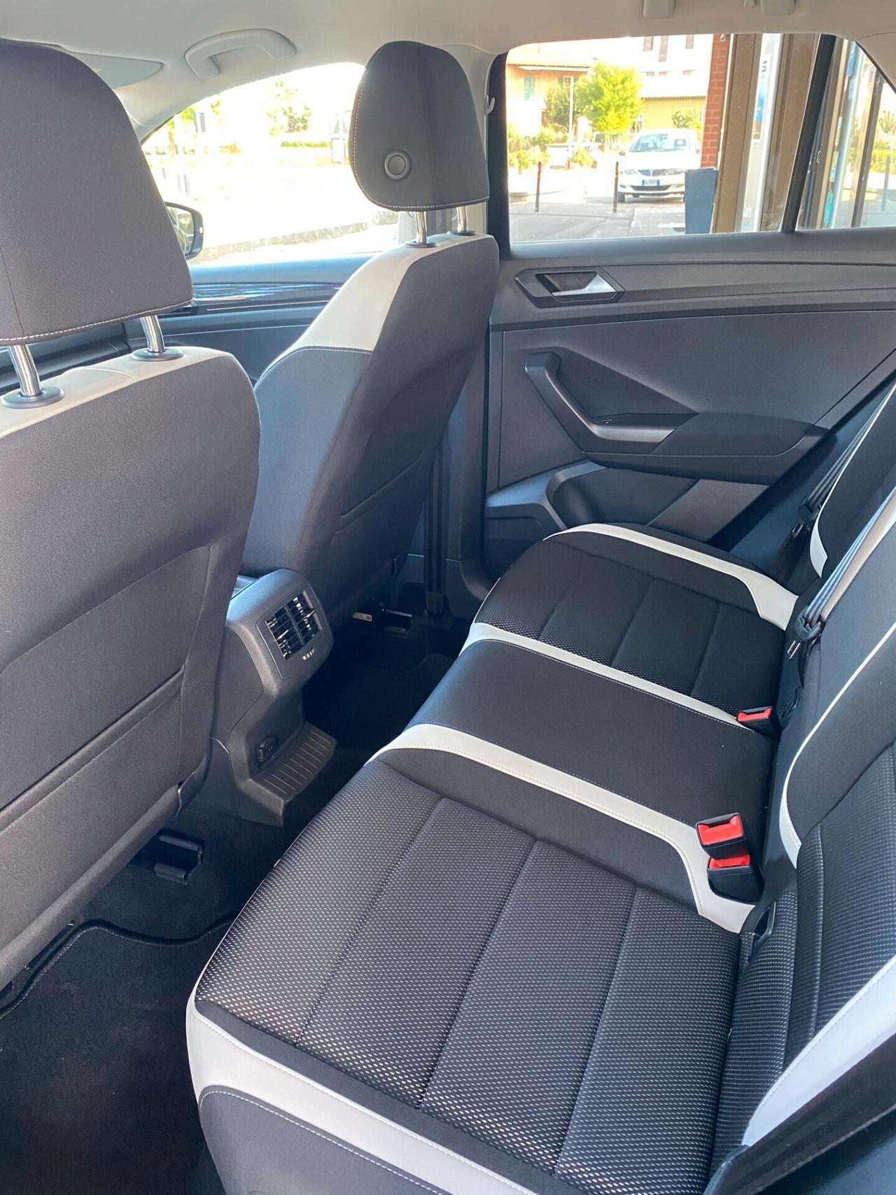 Volkswagen T-Roc 1.5 TSI ACT Advanced BlueMotion Technology