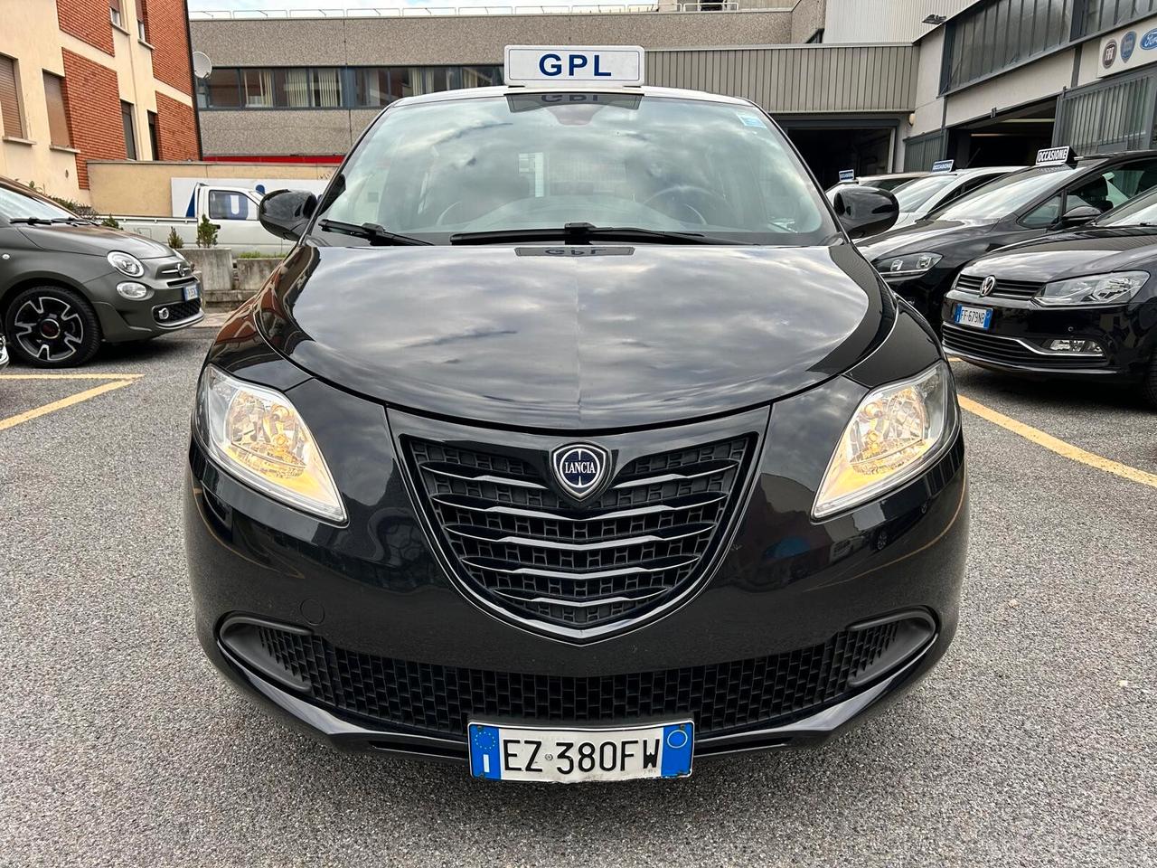 Lancia Ypsilon 1.2 69 CV 5 porte GPL Ecochic Elefantino *OK NEOPATENTATI*