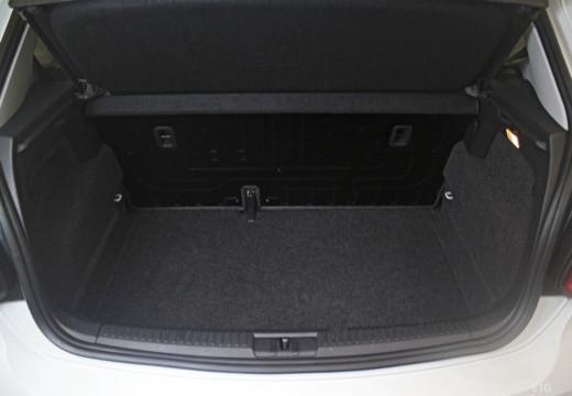 VOLKSWAGEN Polo V 2014 - Polo 5p 1.0 mpi Comfortline 75cv