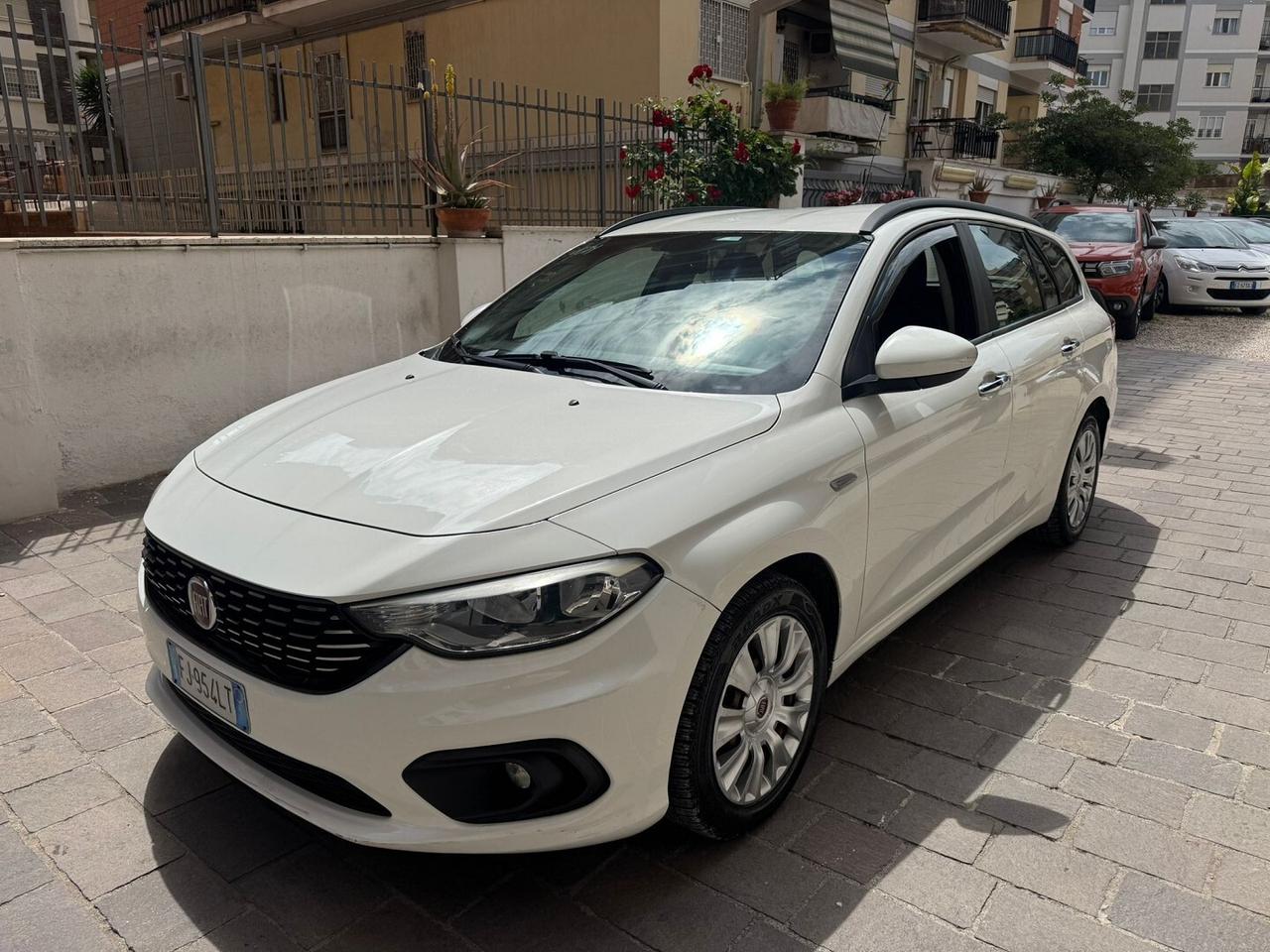 FIAT Tipo 1.6 MJT S&S SW Easy EX TAXI