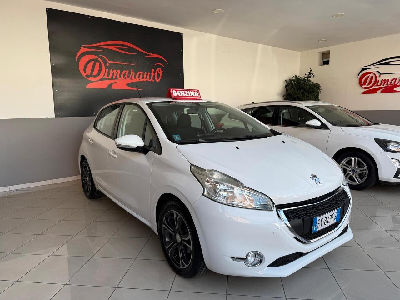 PEUGEOT 208 1.2 BENZINA CON 138.000 KM 2015