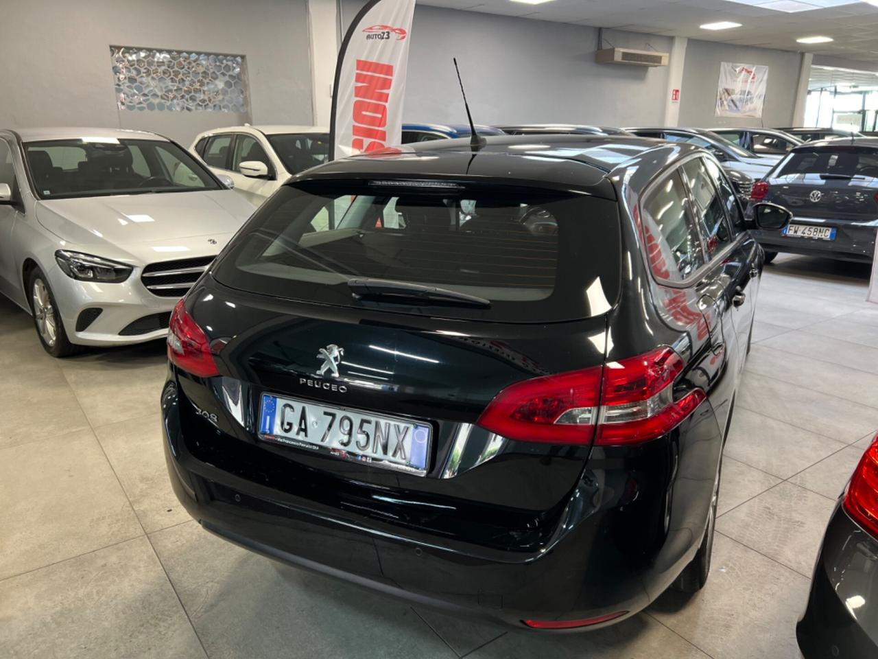 Peugeot 308 BlueHDi 130 S&S SW Active