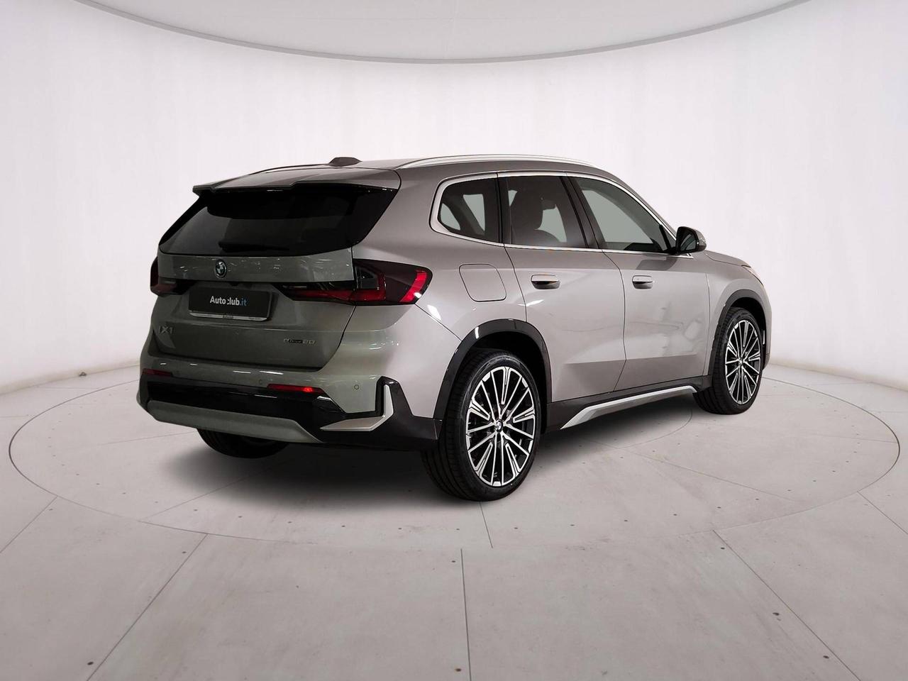 BMW X1 iX1 eDrive20 Pure Edition