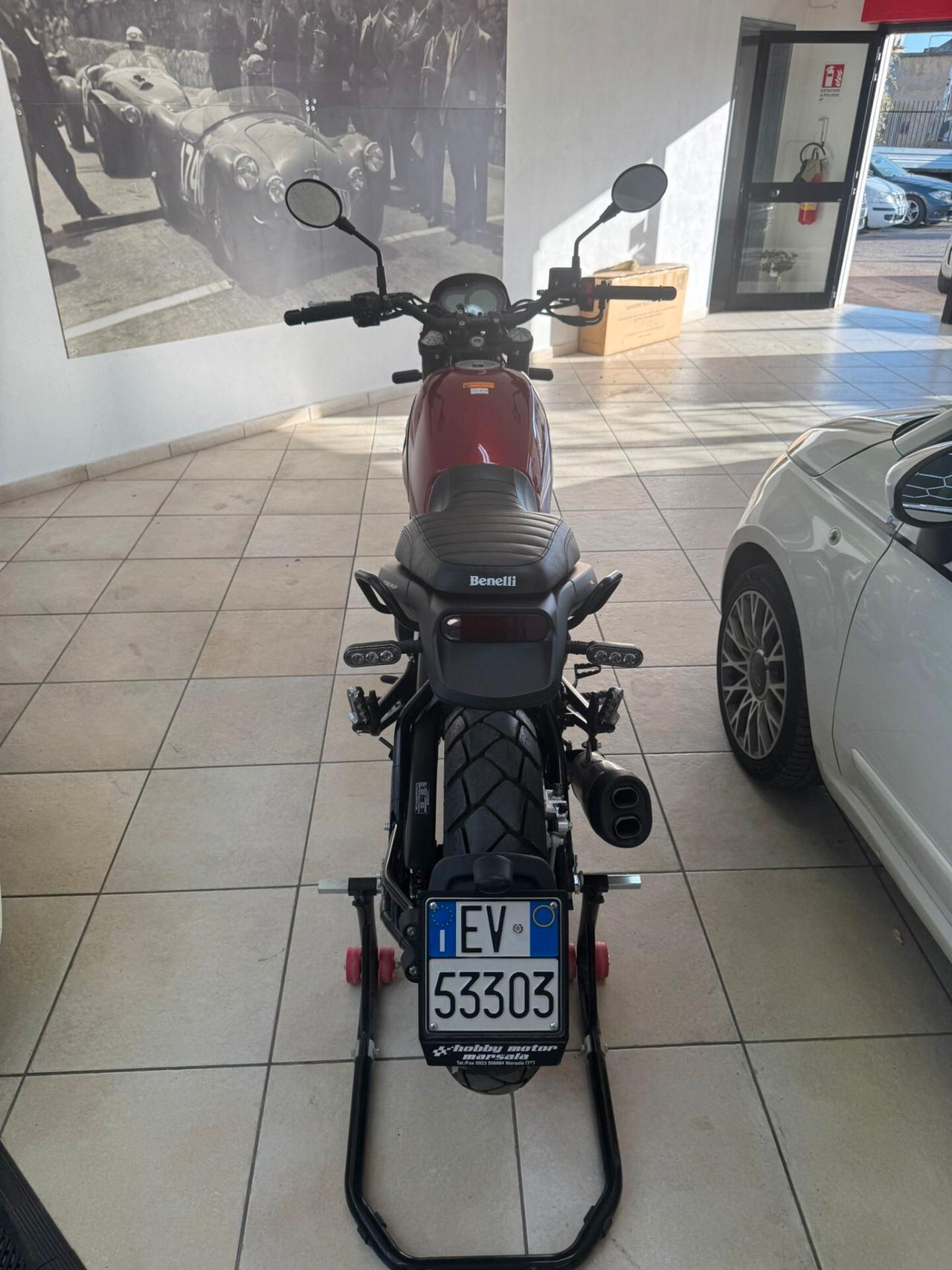 Benelli Leoncino 500 TRAIL