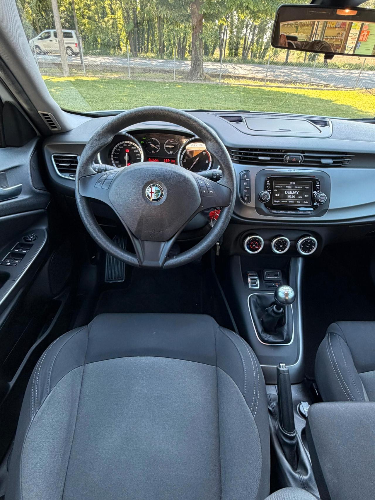 Alfa Romeo Giulietta 1.6 JTDm-2 120 CV Distinctive e6