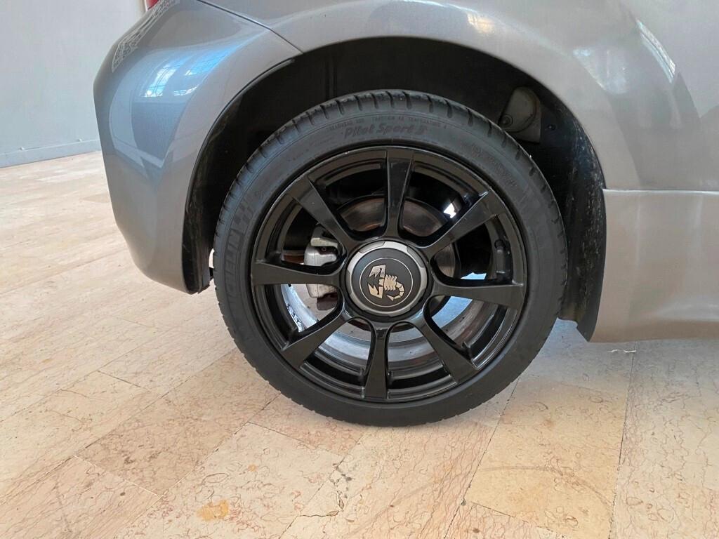 Abarth 595 1.4 Turbo T-Jet 145 CV