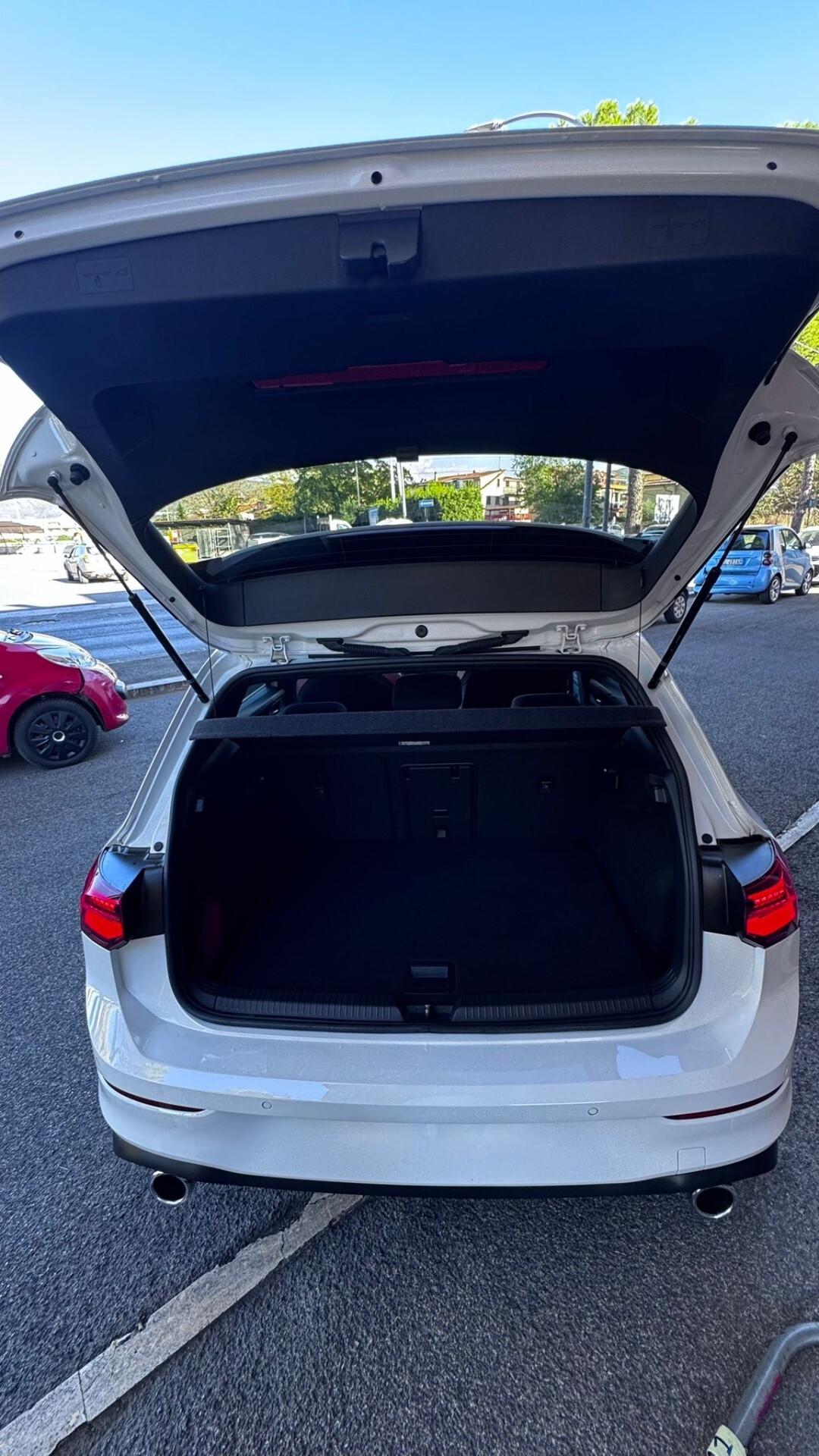 Volkswagen Golf GTI 2.0 TSI DSG