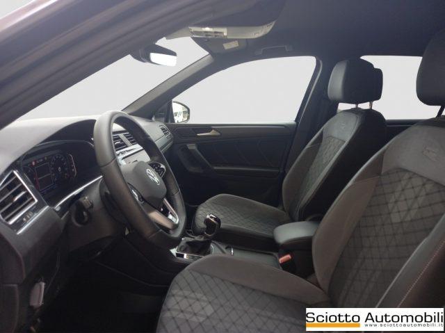 VOLKSWAGEN Tiguan 2.0 TDI 150 CV SCR DSG R-Line