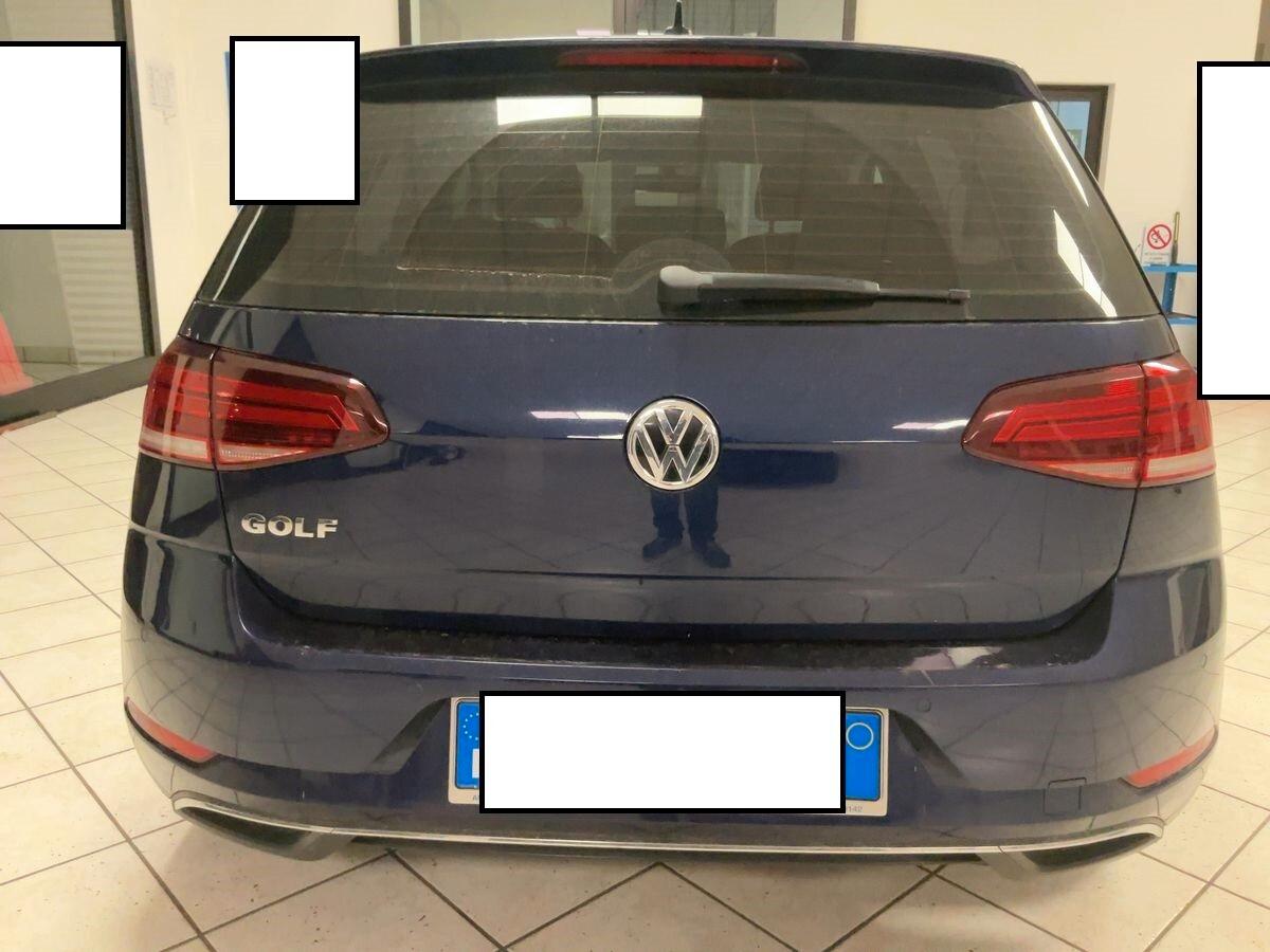 Volkswagen Golf 150CV DSG7
