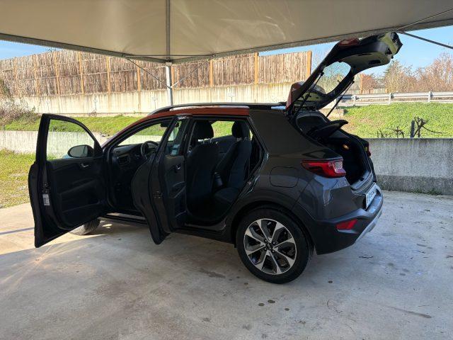 KIA Stonic 1.4 MPI GPL DELLA CASA OK NEOPATENTAI FARI FENDI