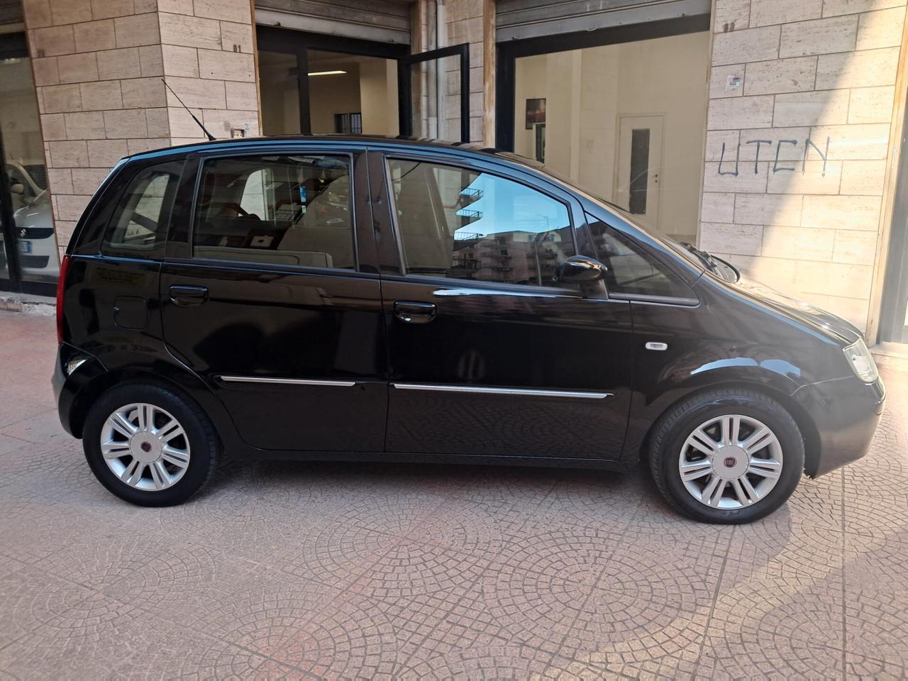 Fiat Idea 1.3 Multijet 16V 90 CV BlackEnergy-Euro3690