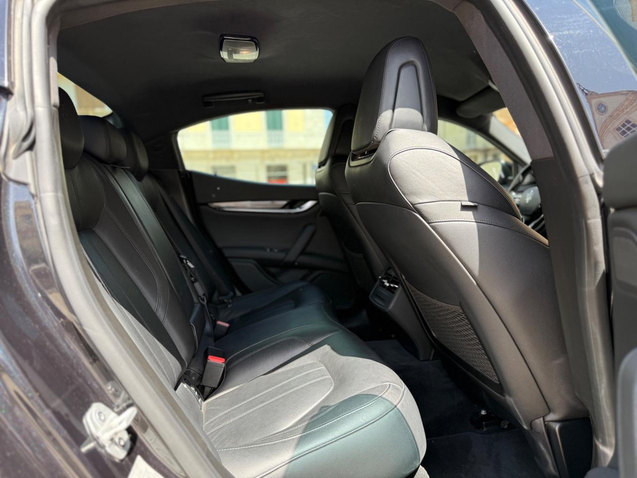 Maserati Ghibli V6 3.0 430 CV SQ4 Gransport 360 HARMAN KARDON
