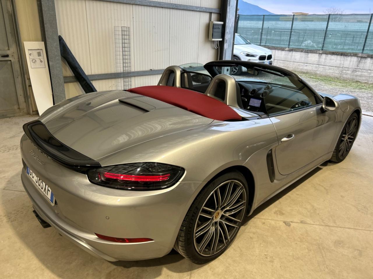 Porsche 718 Spyder Boxster PDK