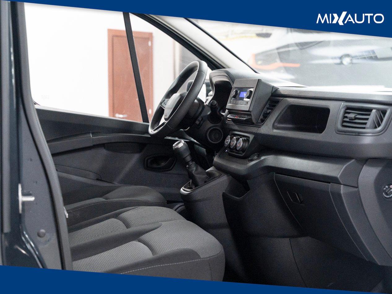 RENAULT Trafic Passenger 2.0 Blue DCI 150CV L2 Authentic