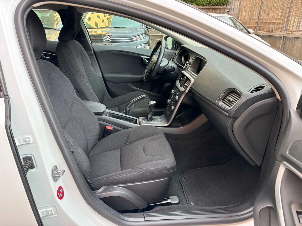 Volvo V40 D2 Momentum