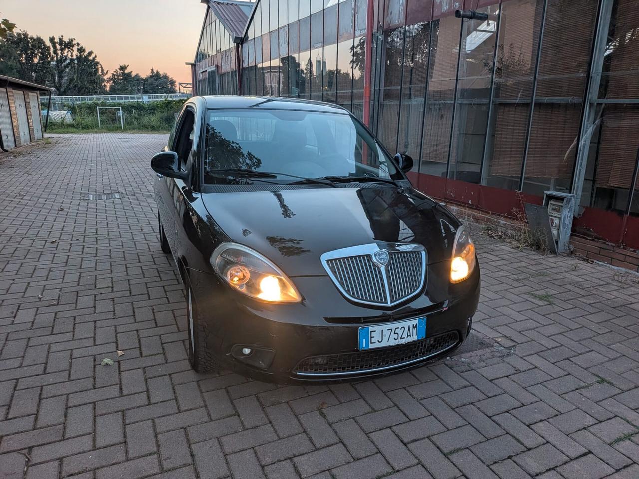 Lancia Ypsilon 1.2 69 CV Diva