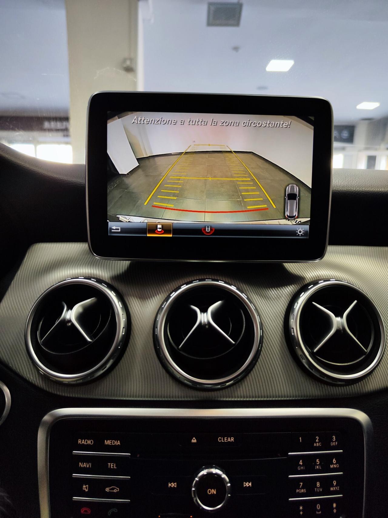 Mercedes GLA 200 d 135 cv Automatic Sport TETTO