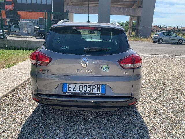 RENAULT Clio Sporter 1.5 dCi 8V 75CV Costume National