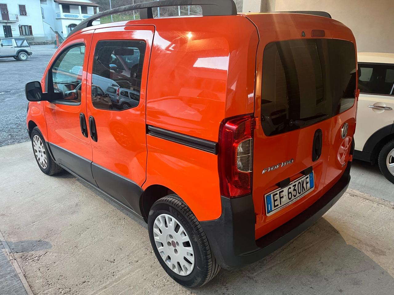 Fiat Fiorino COMBI AUTOCARRO 4. POSTI