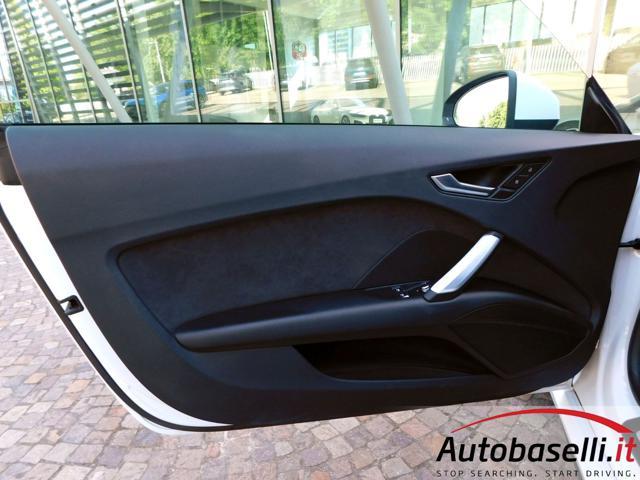 AUDI TT COUPÉ 40 TFSI S TRONIC S-LINE 2.000CC 197CV