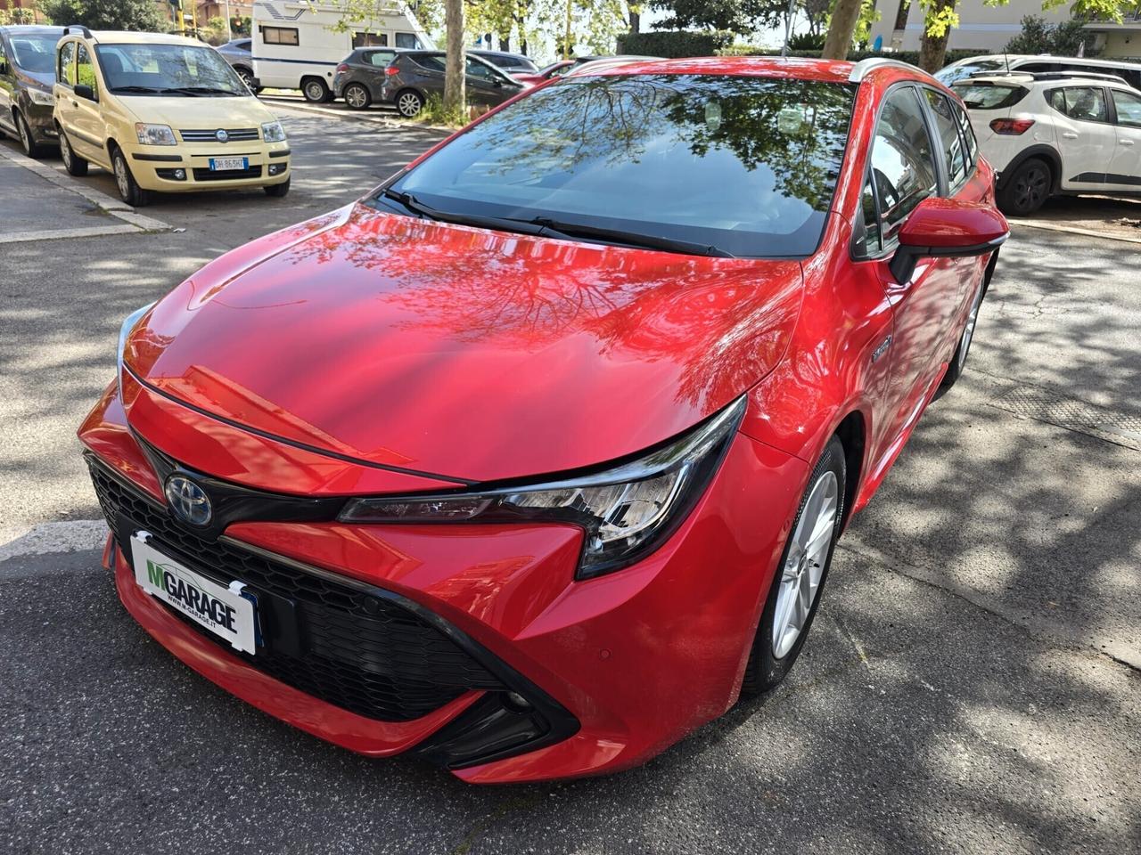Toyota Corolla TS 1.8 Hybrid Business Tech N1